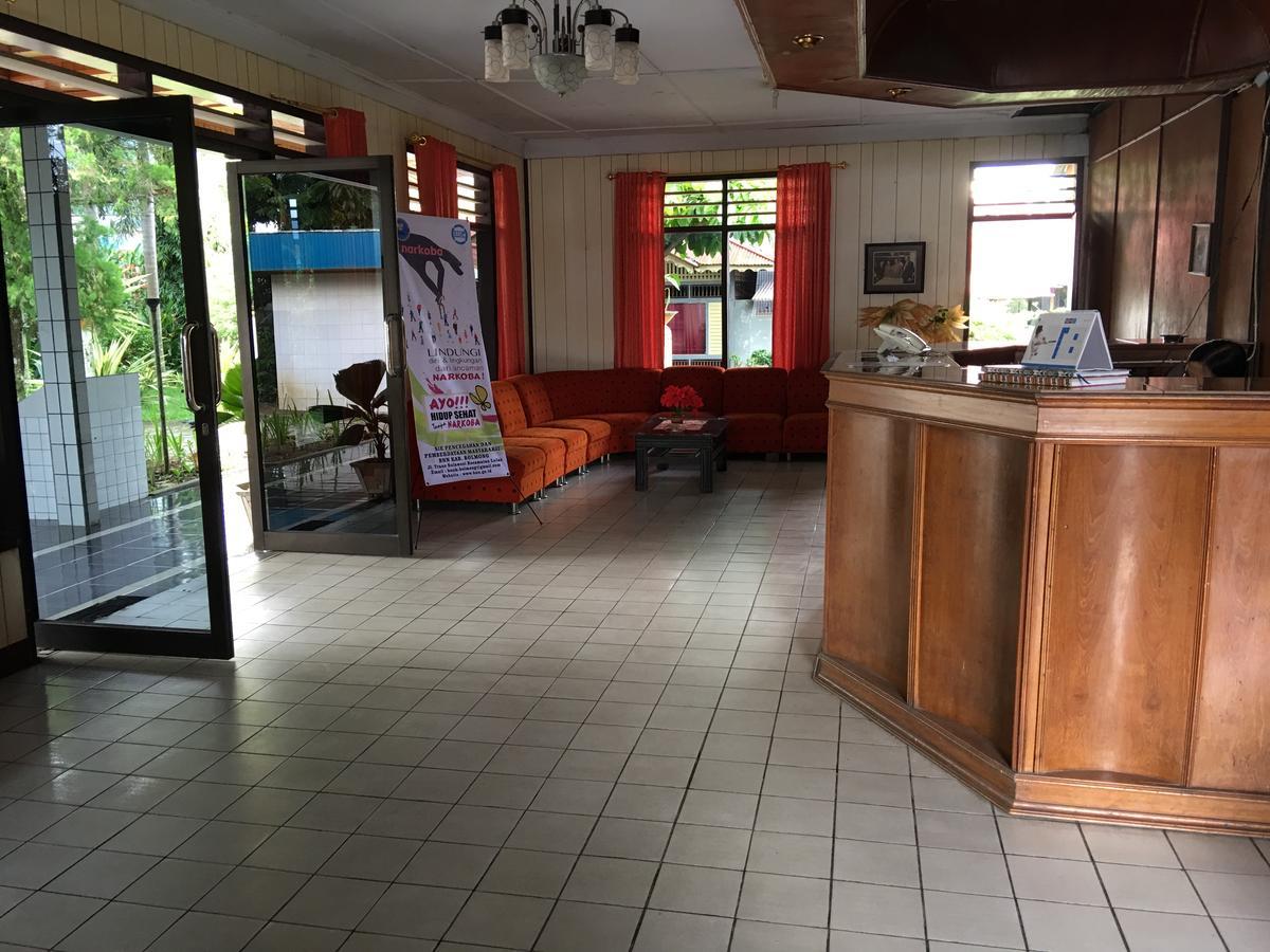塔马西亚花园酒店 Kotamobagu 外观 照片